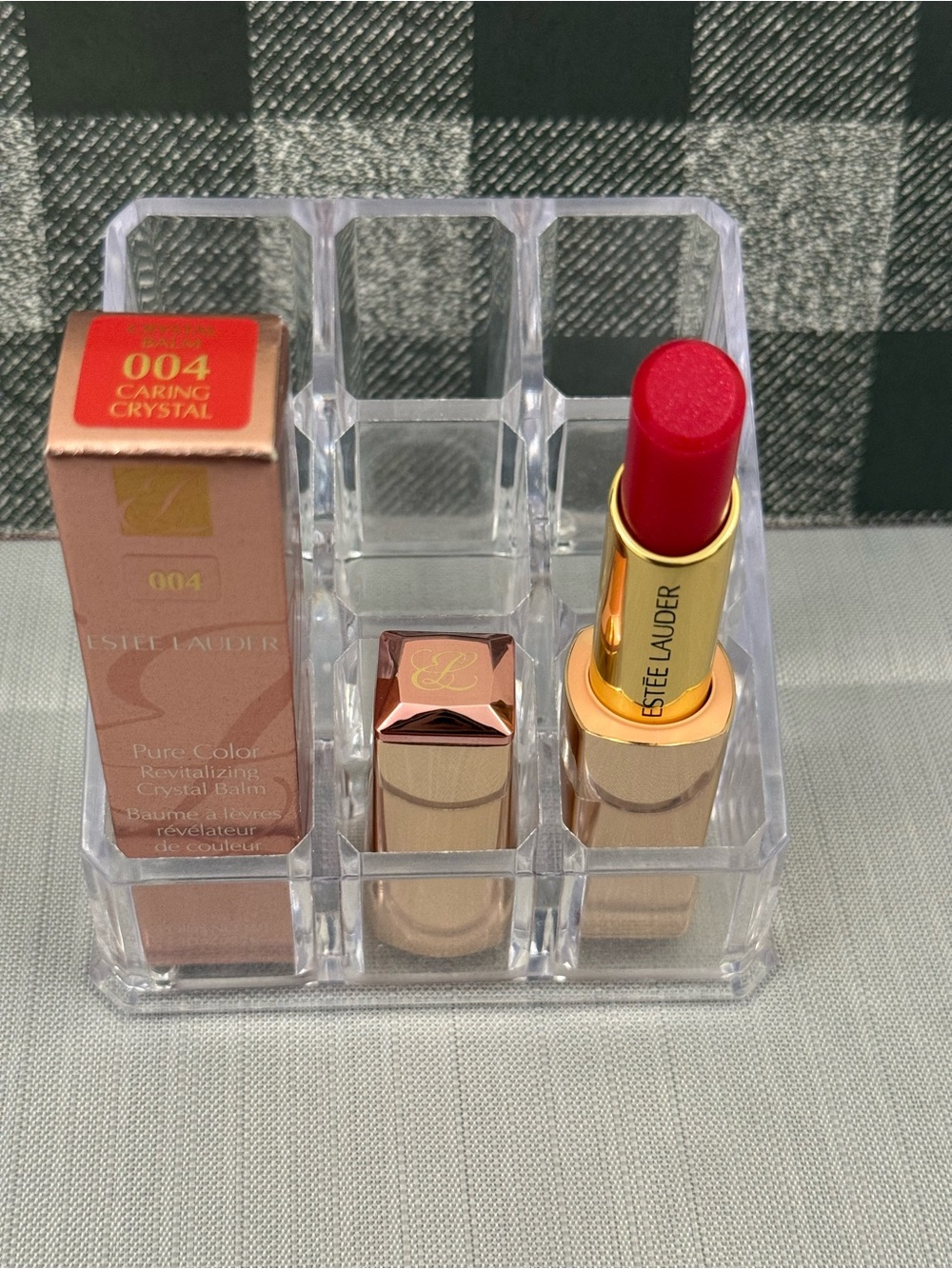 Estee Lauder Gold Lipstick Tube with Bright Red Balm 004 Caring Crystal